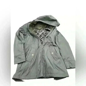Weatherproof waterproof jacket. NWOT, size small.